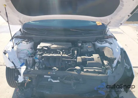 2025 Kia K4 Lxs z USA, uszkodzony, nr VIN 3KPFT4DE5SE140327